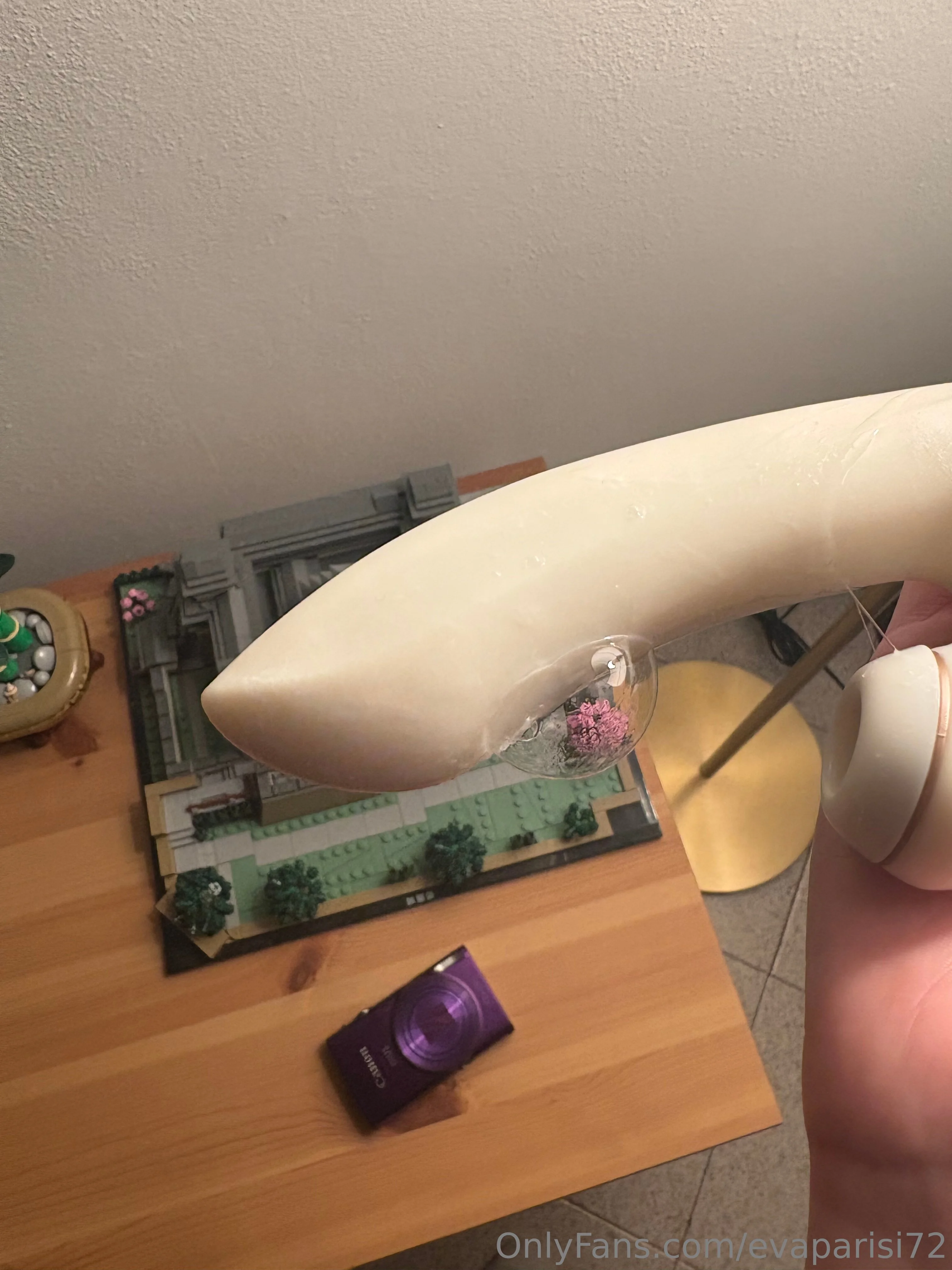 EvaParisi72 @evaparisi72 hot ones photo