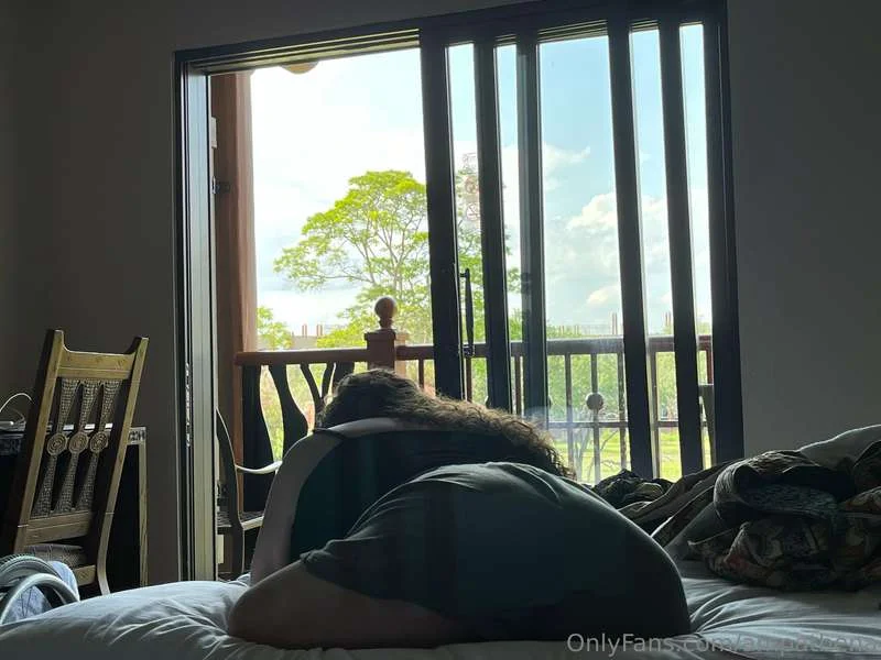 Athena @ampathena rascist