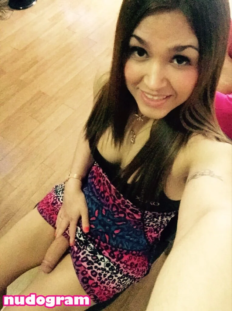 🇫🇮 AMY TOIKKA ✨ @amytoikkasuomi futanari