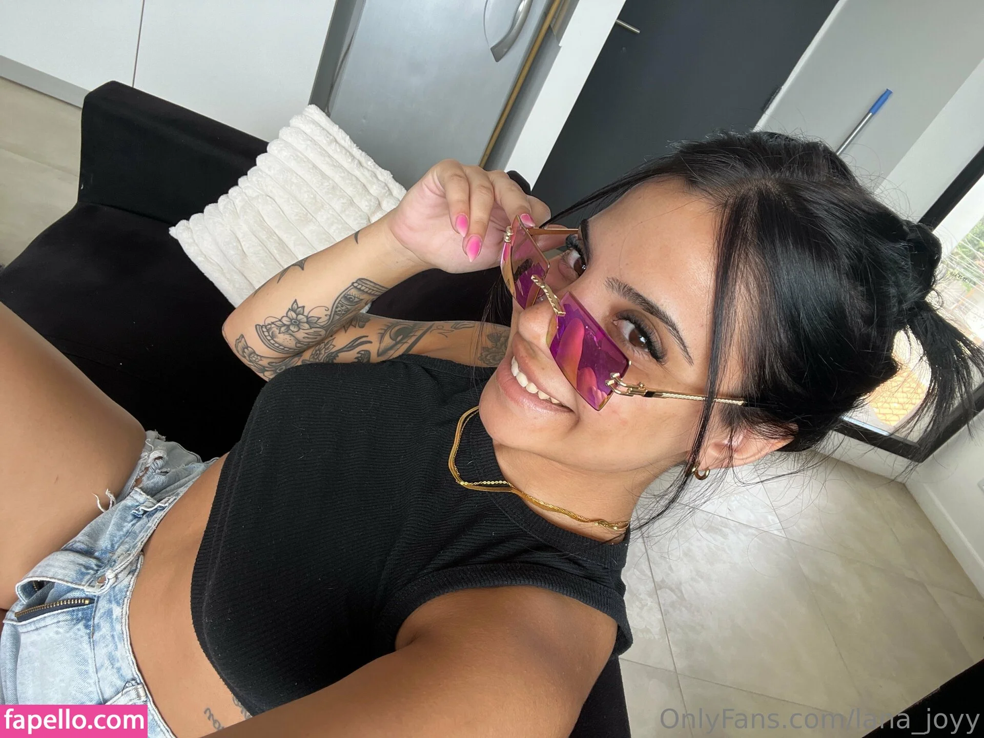 Ana Lisa Joy 🍑 hot pictures