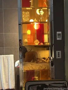 Anna Paul @anna_paull is s family maga