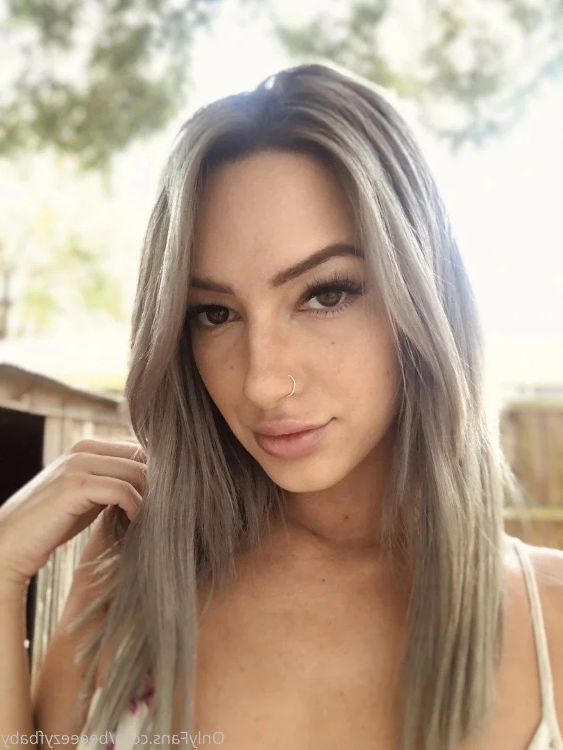 Bee 🐝🍯 @beeeezyfbaby masturbation