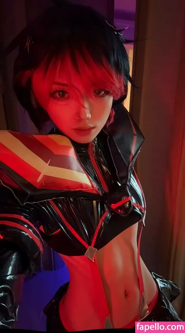 Nikki Bootylicious 💎👅💦 lactating