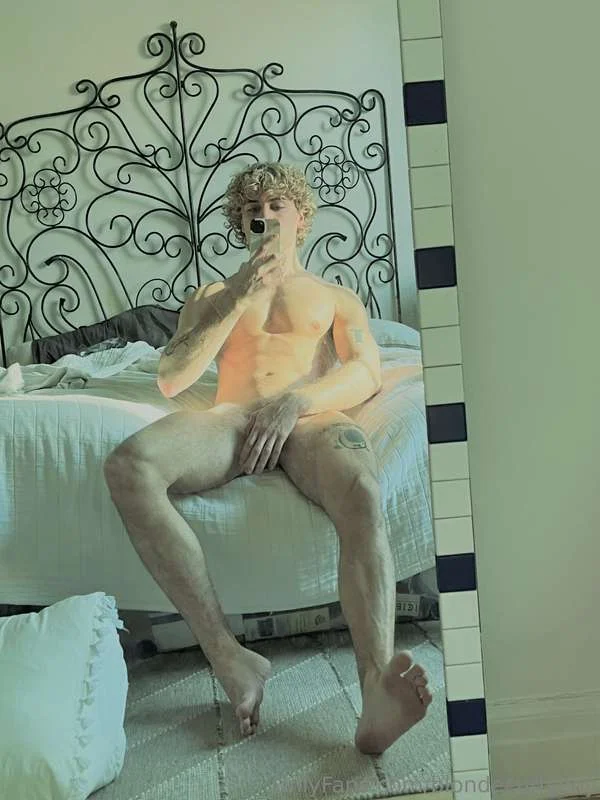 Caleb @blondecurlyboy boobs