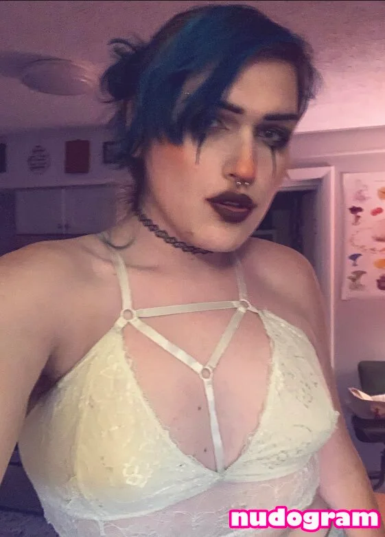 Bridget Bordeaux @bridgetbordeaux euphoria season 2 nude