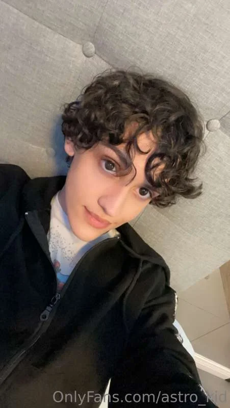 Bubblz @bubblzexe lore olympus