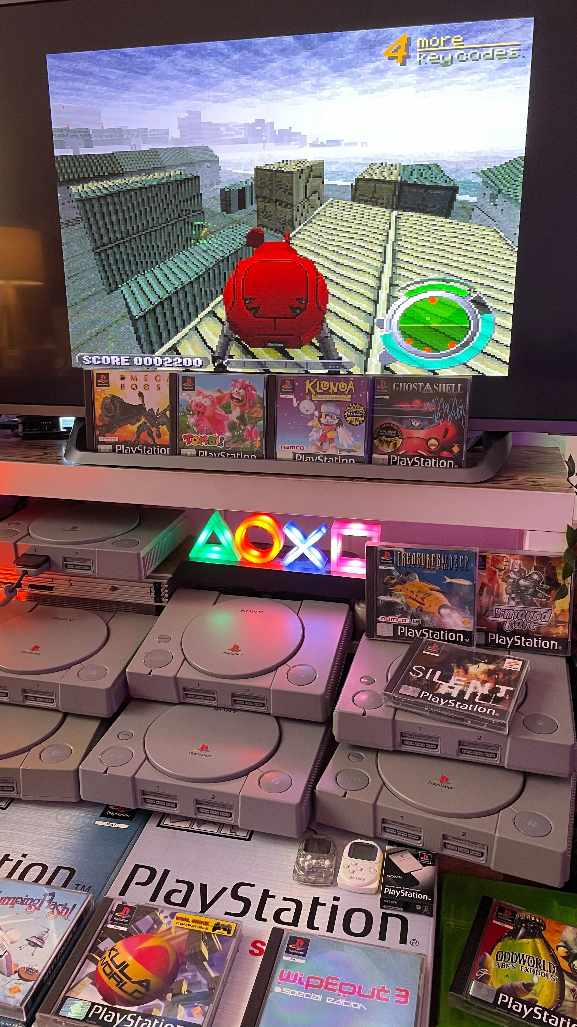 casper @casps1 working on car