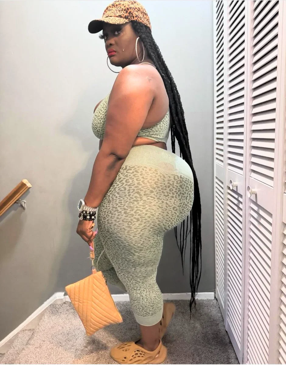 CONNIE BUTTISREAL photos