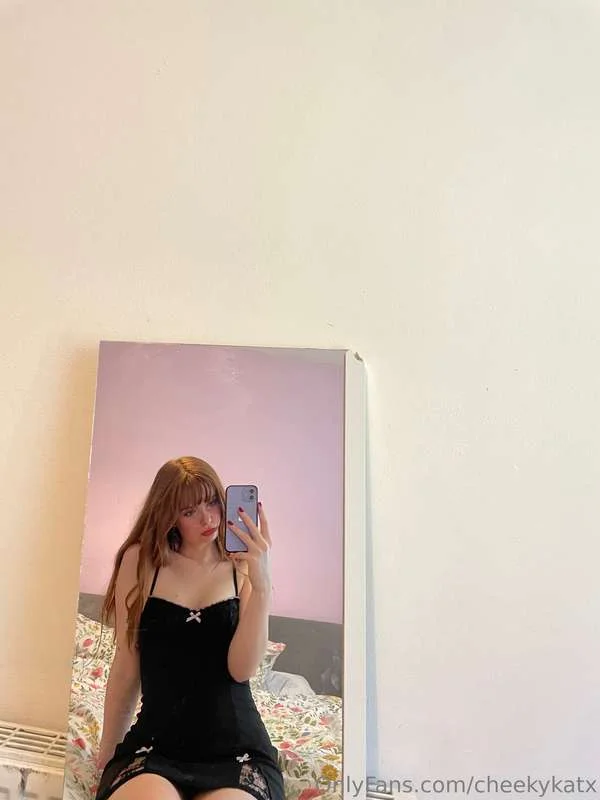 Kat @cheekykatx massage porn
