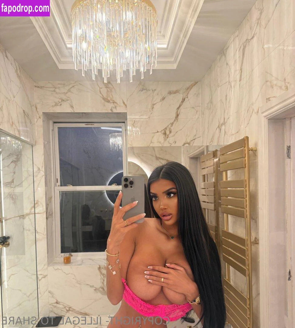 Chloe Khan 💅 @chloekhan how old is