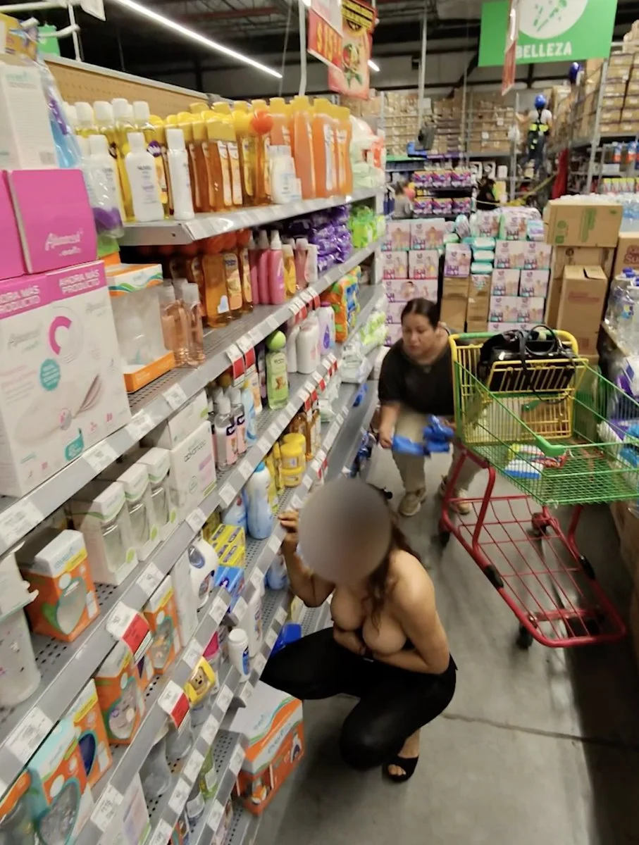 Big boob teacher @chona_chi sues american eagle