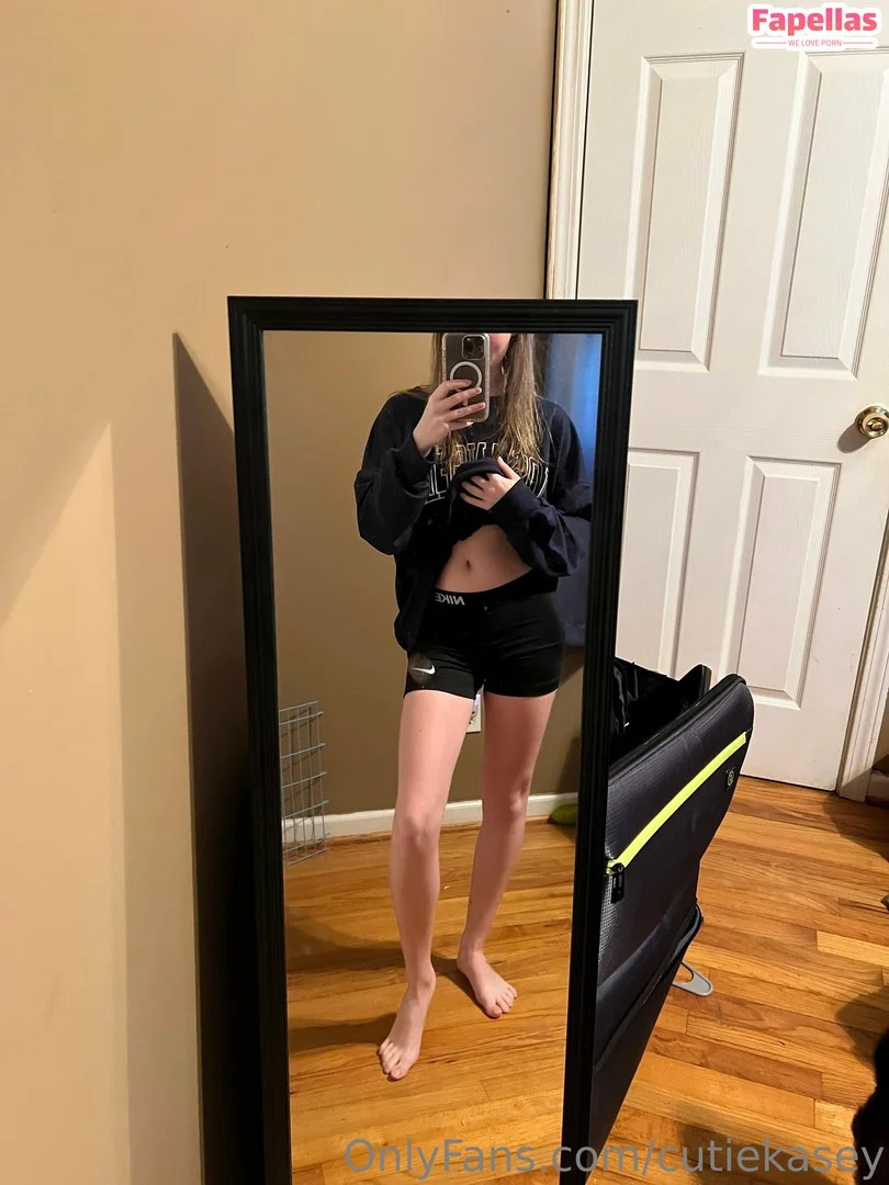 Kasey Cooper @cutiekasey cassie has never been happier