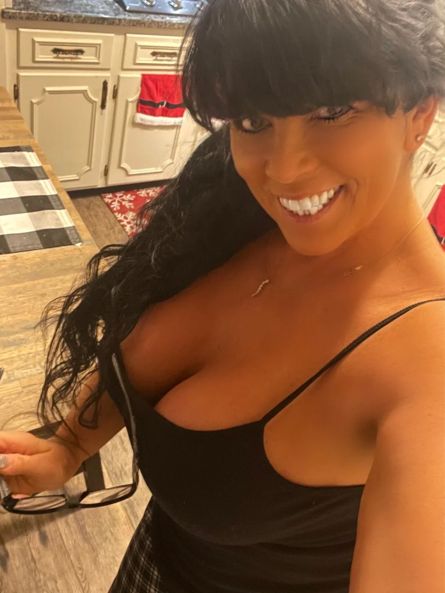 Daisy Atlanta @daisyatlanta and emrata