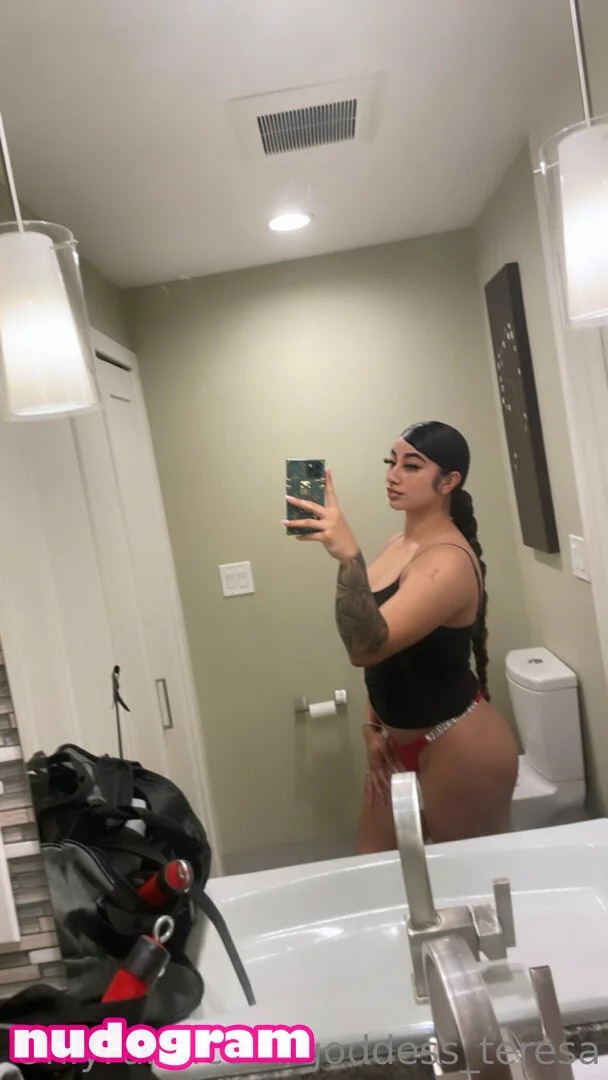 Goddess Teresa 💦😈 @goddess_teresa porn gif
