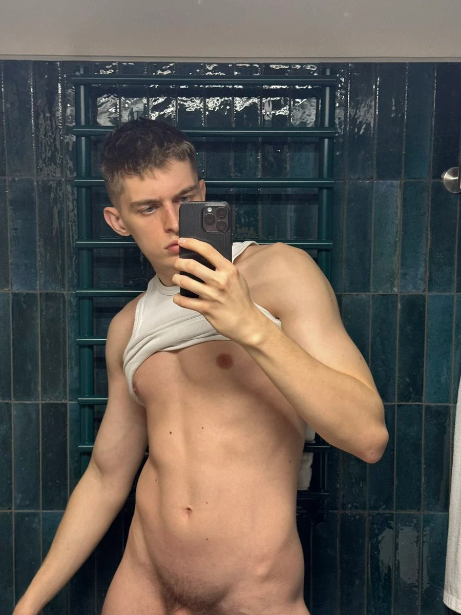 artem @itsart3m breast implants