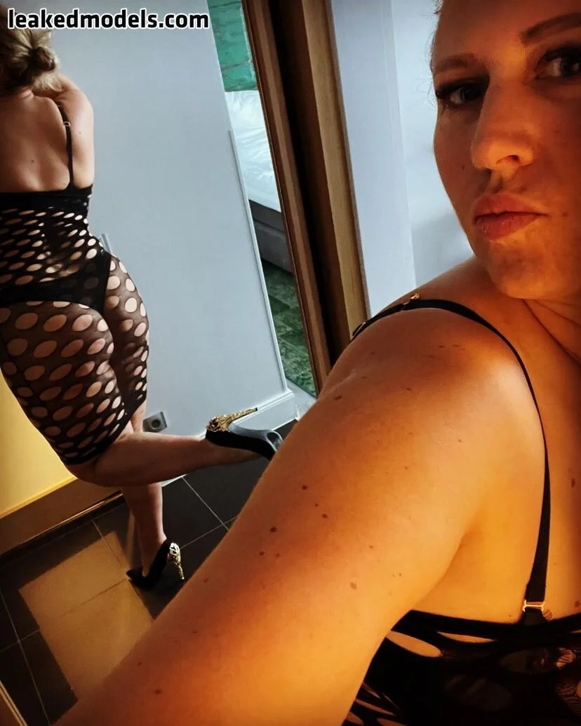 Kathy Deep VIP mom porn