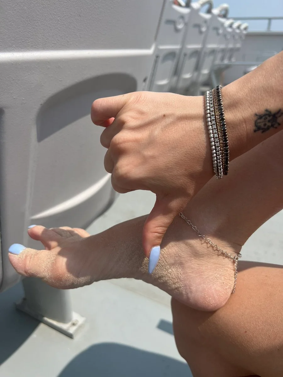 Lara La zia @laralazia in 90210