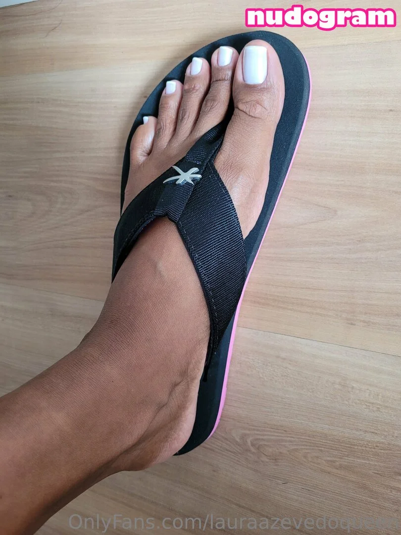 Laura Azevedo fappeninf