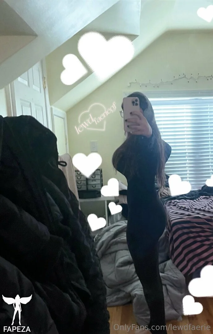 ᓚ Lewd 𓆩🎀𓆪 Faerie ˖ ⟡ @lewdfaerie the voy