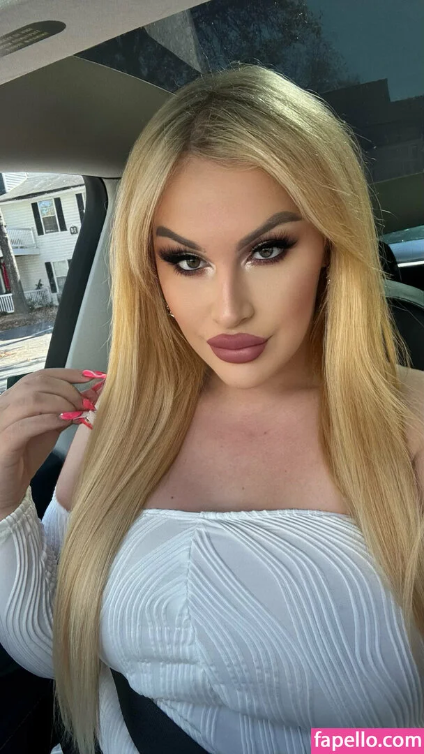 Lexi 🐰 @lexibunni twitter