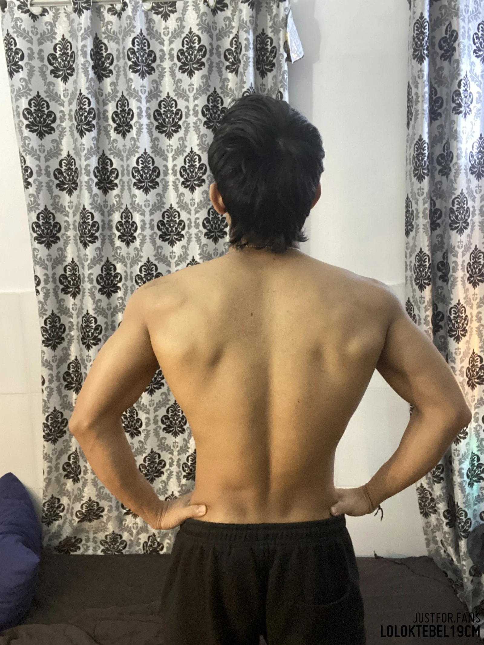 loloktebel19cm season 2 nude scene