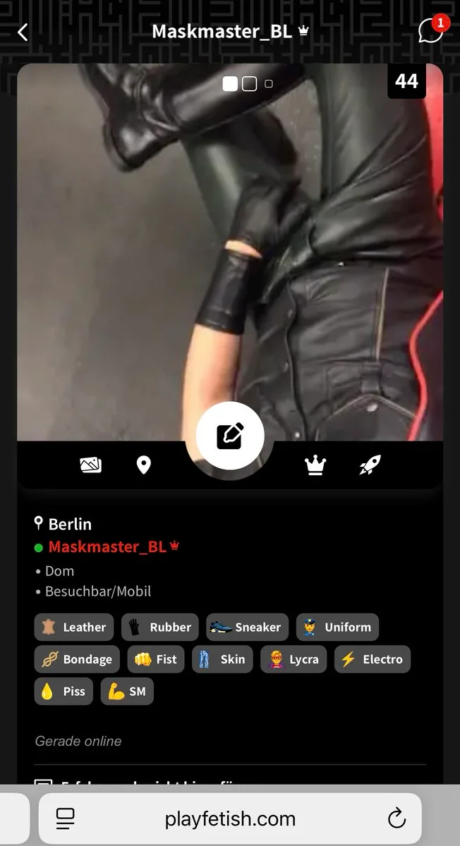 BlackLeder simpcity angie