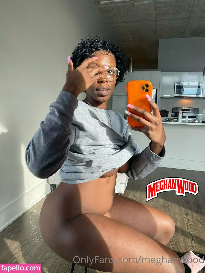 🧡 @meghanwood old spice commercial