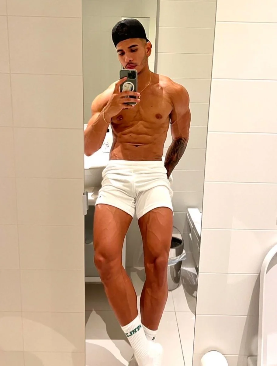 Mikefit @mikefit22in topless season 2 euphoria