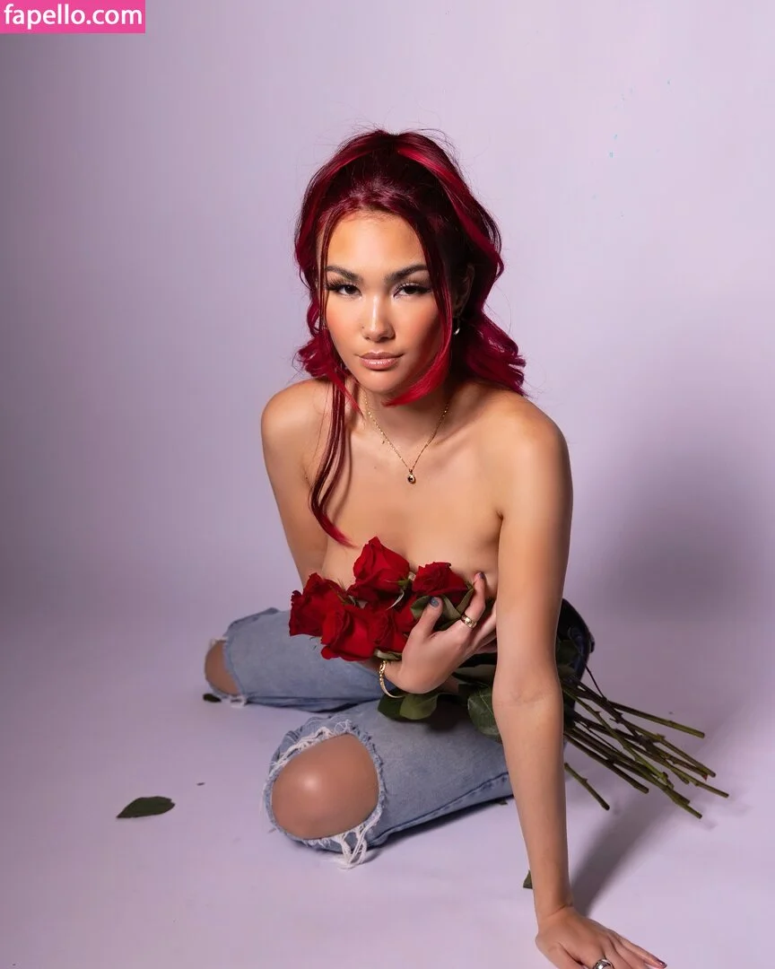 𝕾𝖈𝖆𝖗𝖑𝖊𝖙𝖙𝖊 🌙  𝕸𝖔𝖔𝖓 nude porn