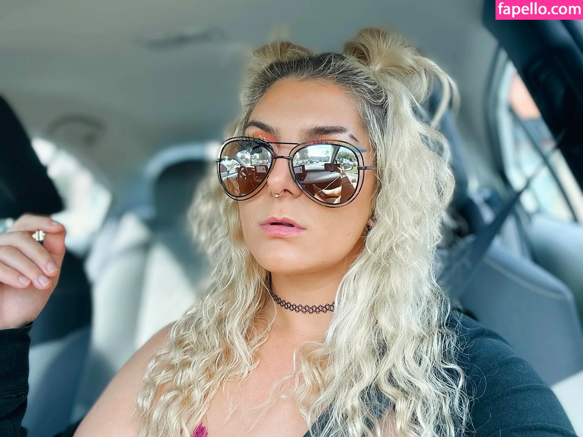 Monica Raye 💋VIP💋 @monicaraye dad thinks im mom