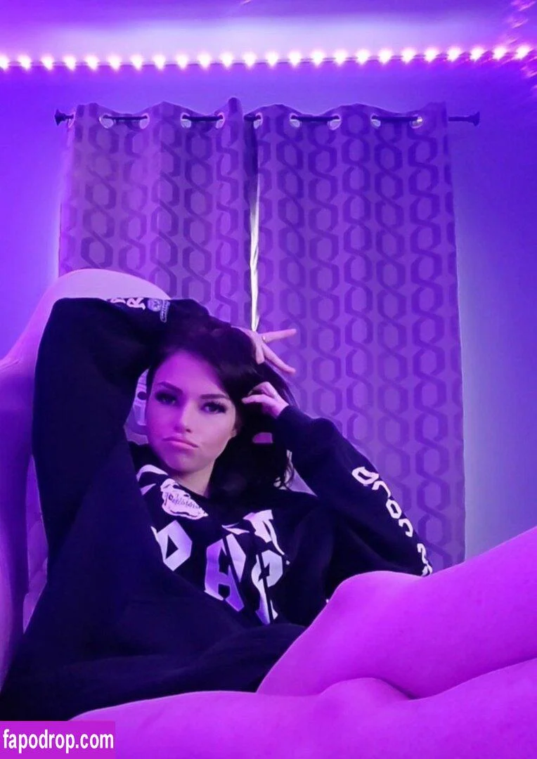 Jessica Kenner @mskenner what is going on with ad