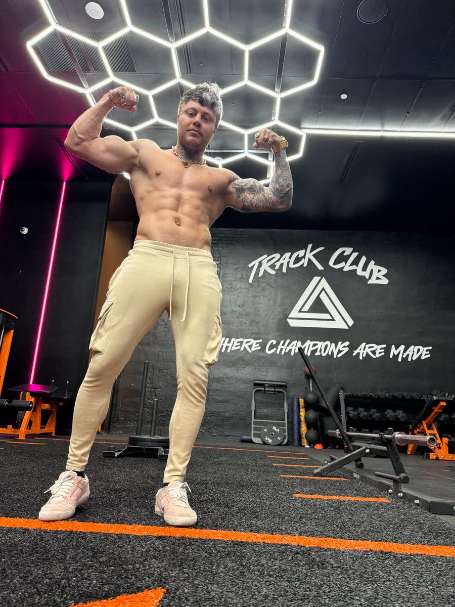 NSFW 𝙹𝙰𝙲𝙺𝙴𝙳 𝕂𝔸𝕐ℤ𝕆 sex fanfiction