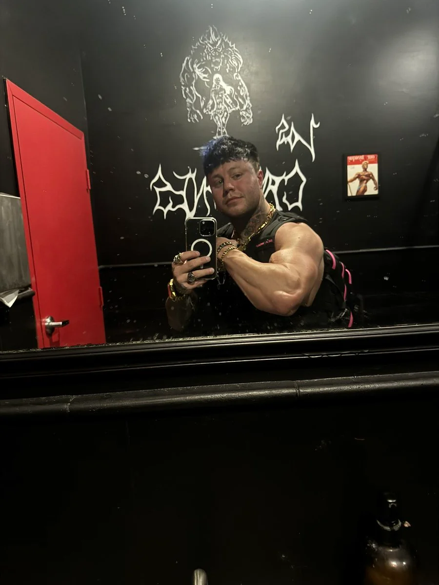 NSFW 𝙹𝙰𝙲𝙺𝙴𝙳 𝕂𝔸𝕐ℤ𝕆 @nsfwzero93 where is florida house