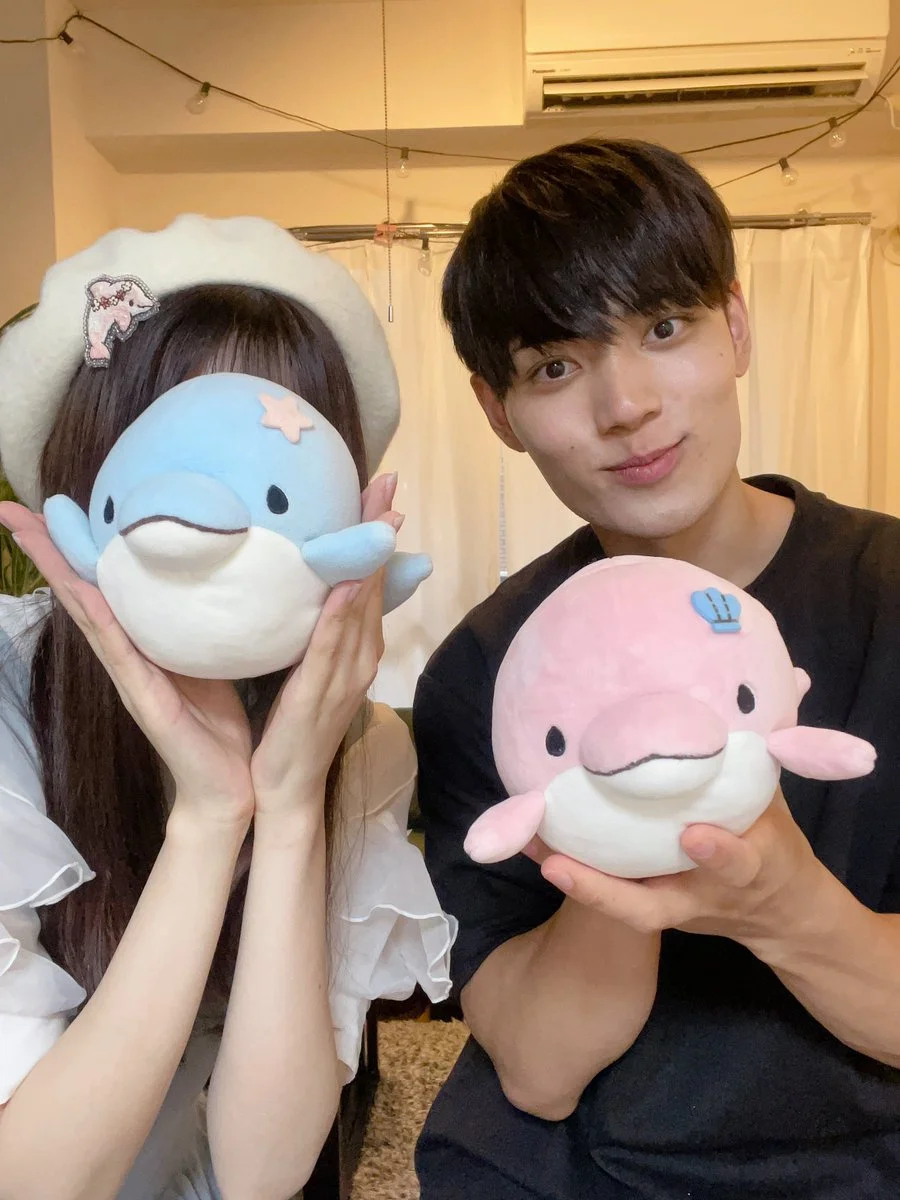 Jun @ojun_superman what is the deal with jeans ad