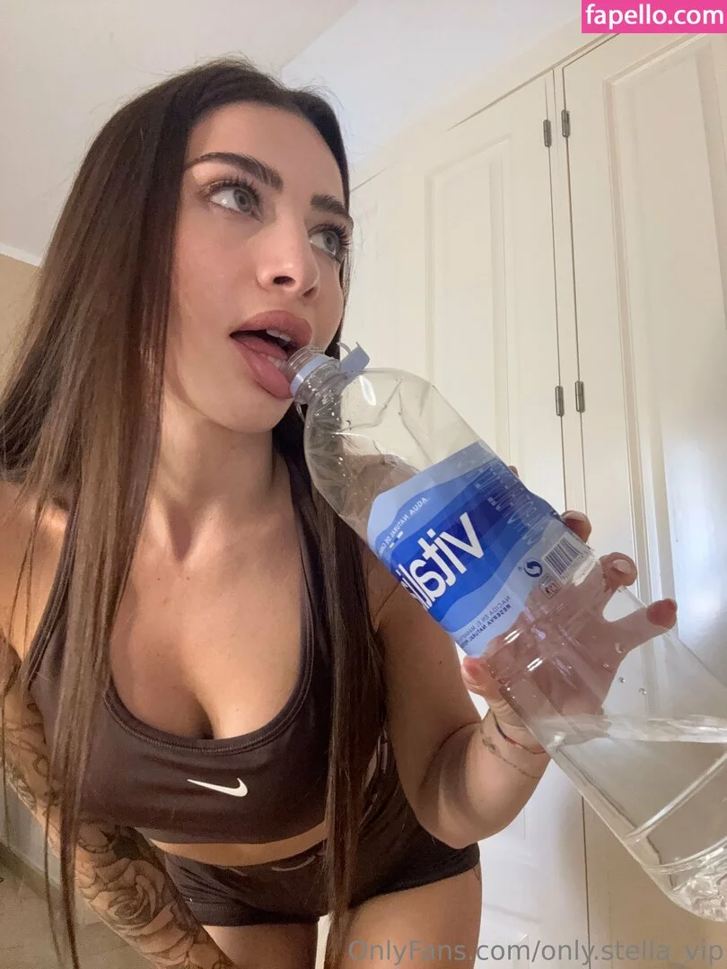 STELLA TORMENTO ⭐️ @only.stella_vip does own a mustang