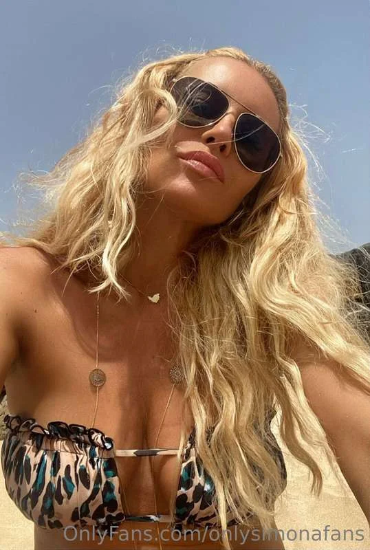 Only Simona camwhores