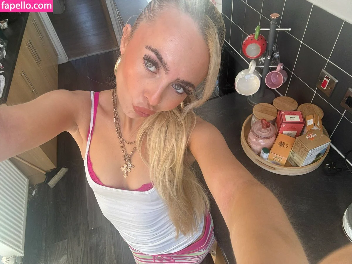 ☆Miss Paris-Haze ☆ anyone porn