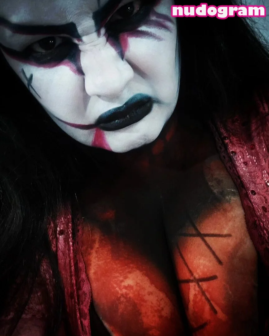 sü yüng @realsuyung glenn powel and