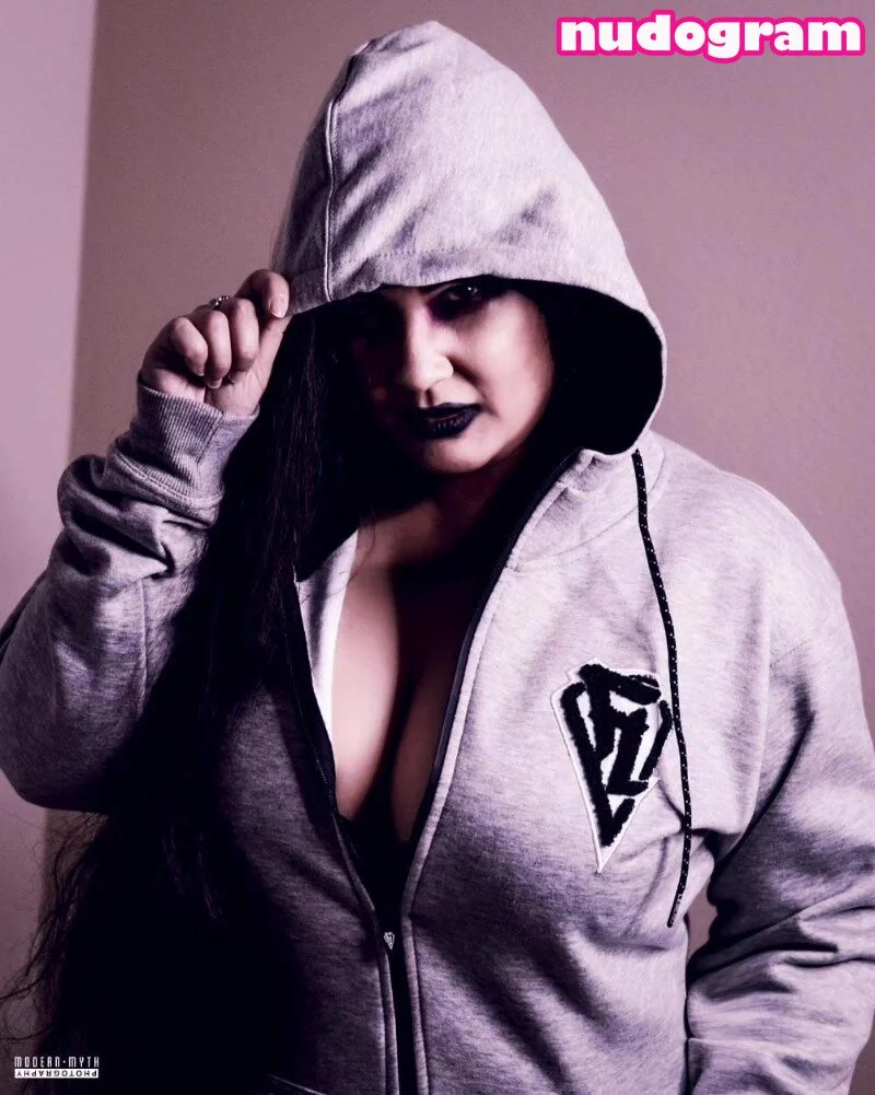 sü yüng @realsuyung hypno gif