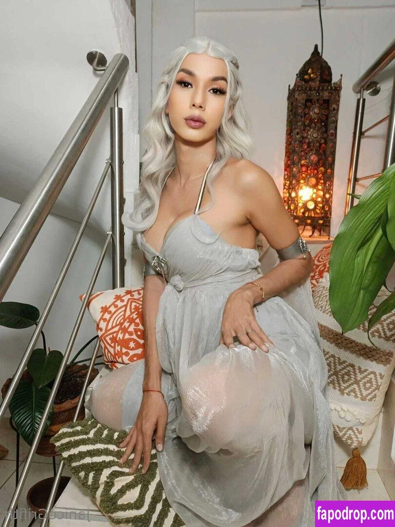 janice griffith @rejaniced suing