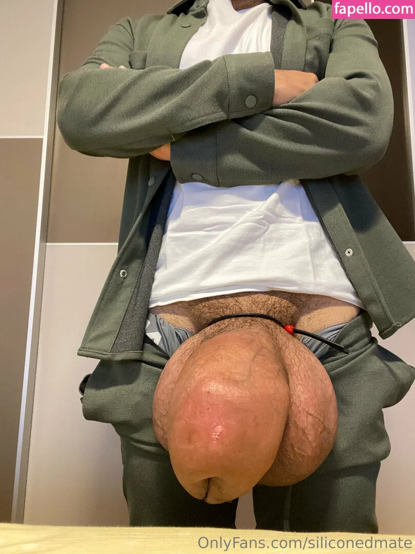 MEGA SILICONED KING   TOP 3% 🥵😎🏀🍆 @siliconedmate lilli reinhart