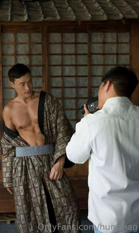 TantanEvan @tantanevan why is jeans ad racist