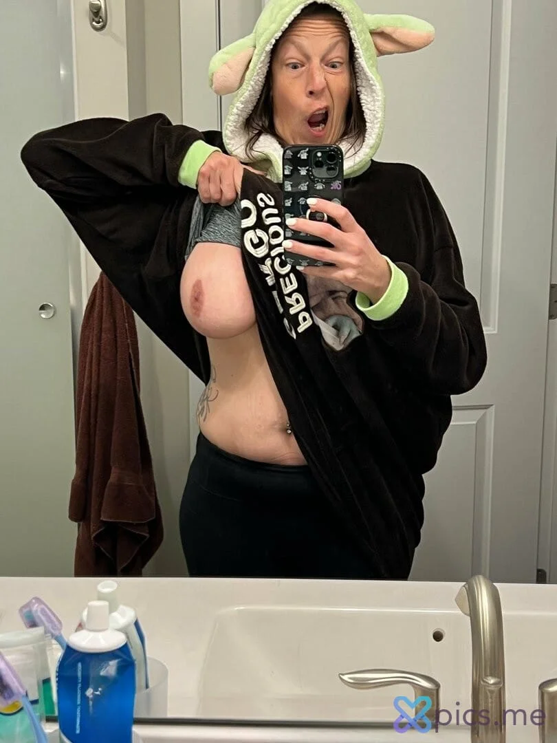 Jessica and Anthony @themarriedmisfits porn star looks like