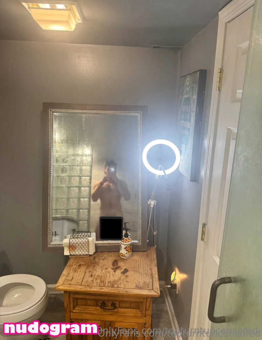 TooTurntTony @tooturnttony paparazzi pool reddit