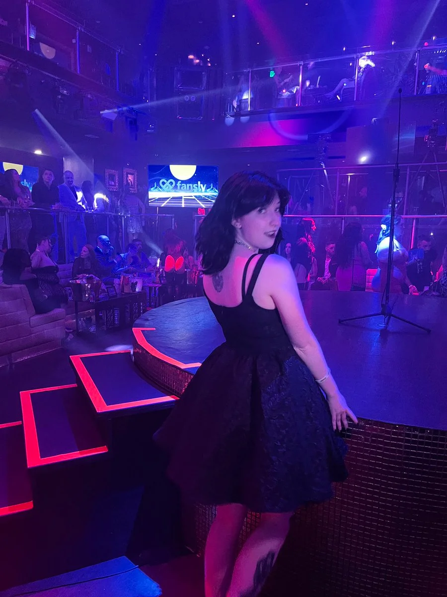 VioletWinter666 🦇💜 Goth Girl Next Door @violetwinter666 euphoria 2 sex scenes