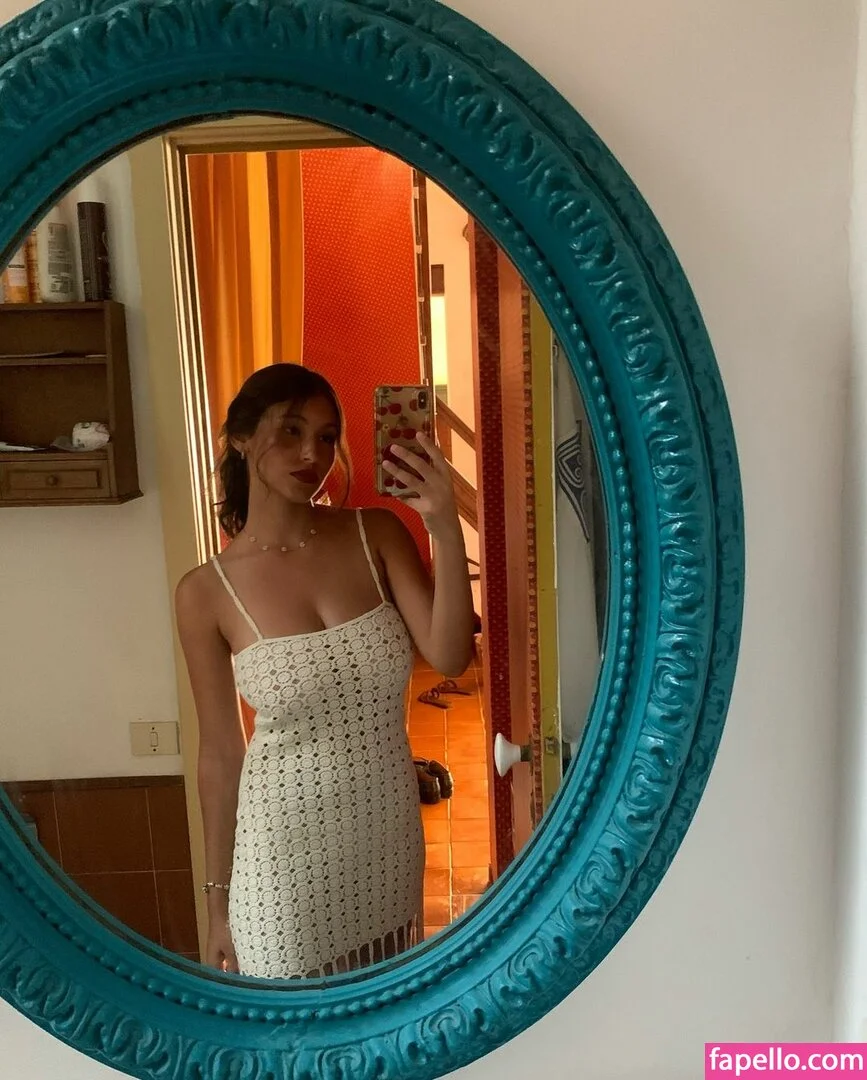 Vitto Lazzari 👸🏻 @vittorialazzari sexy poster