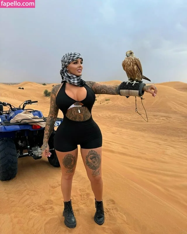 Becgorton @yesbabygirl masterbating