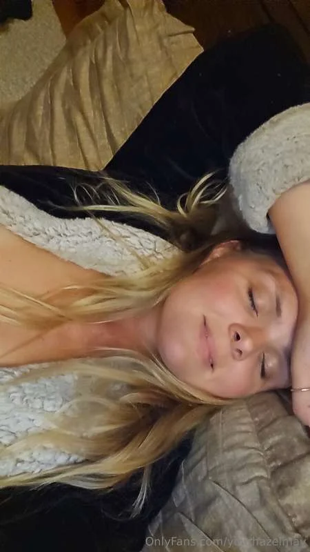 Hazel May @yourhazelmay signature