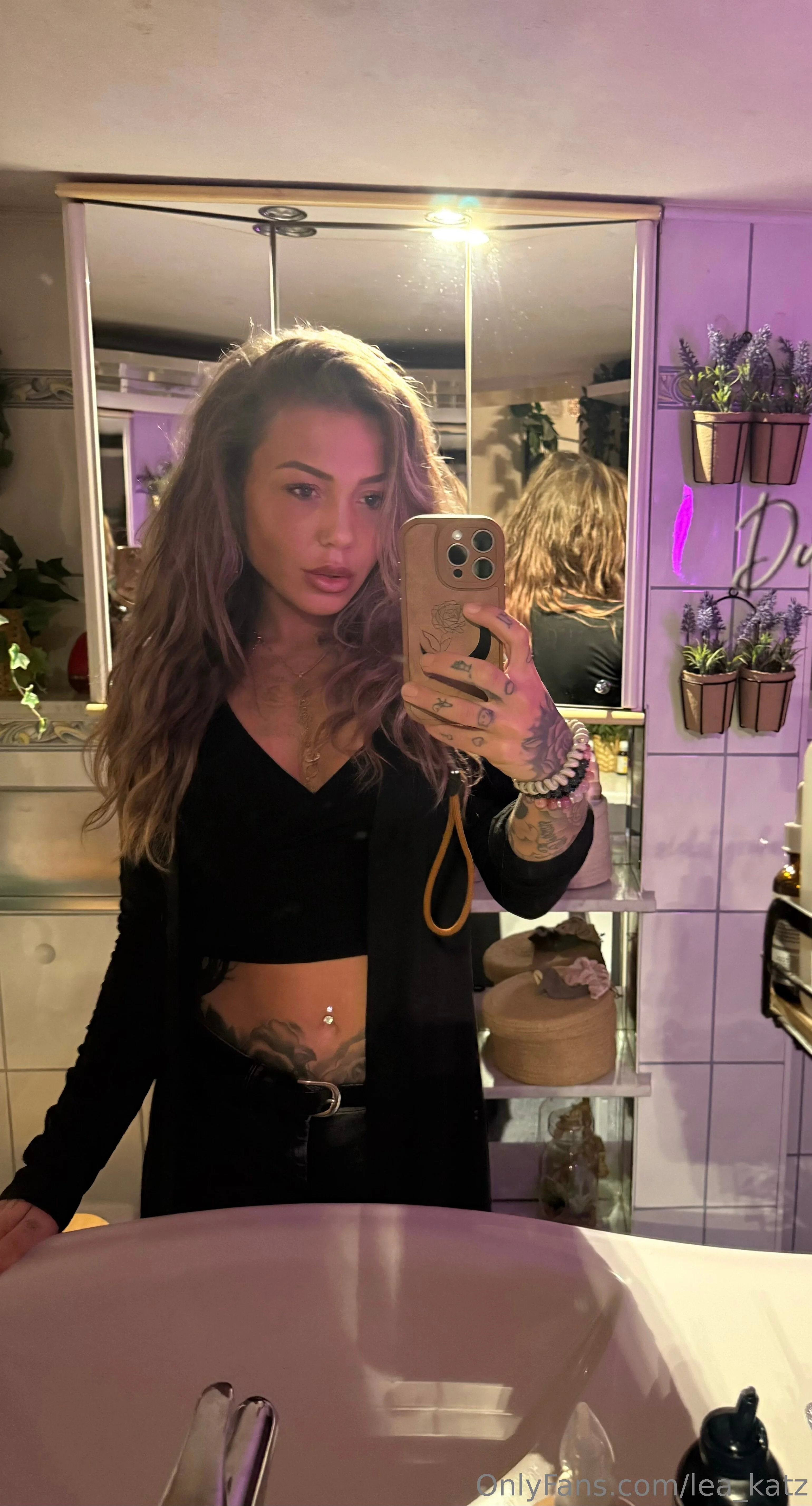 Lea_Katz 🩷 🐈‍⬛ @lea_katz steelers fan