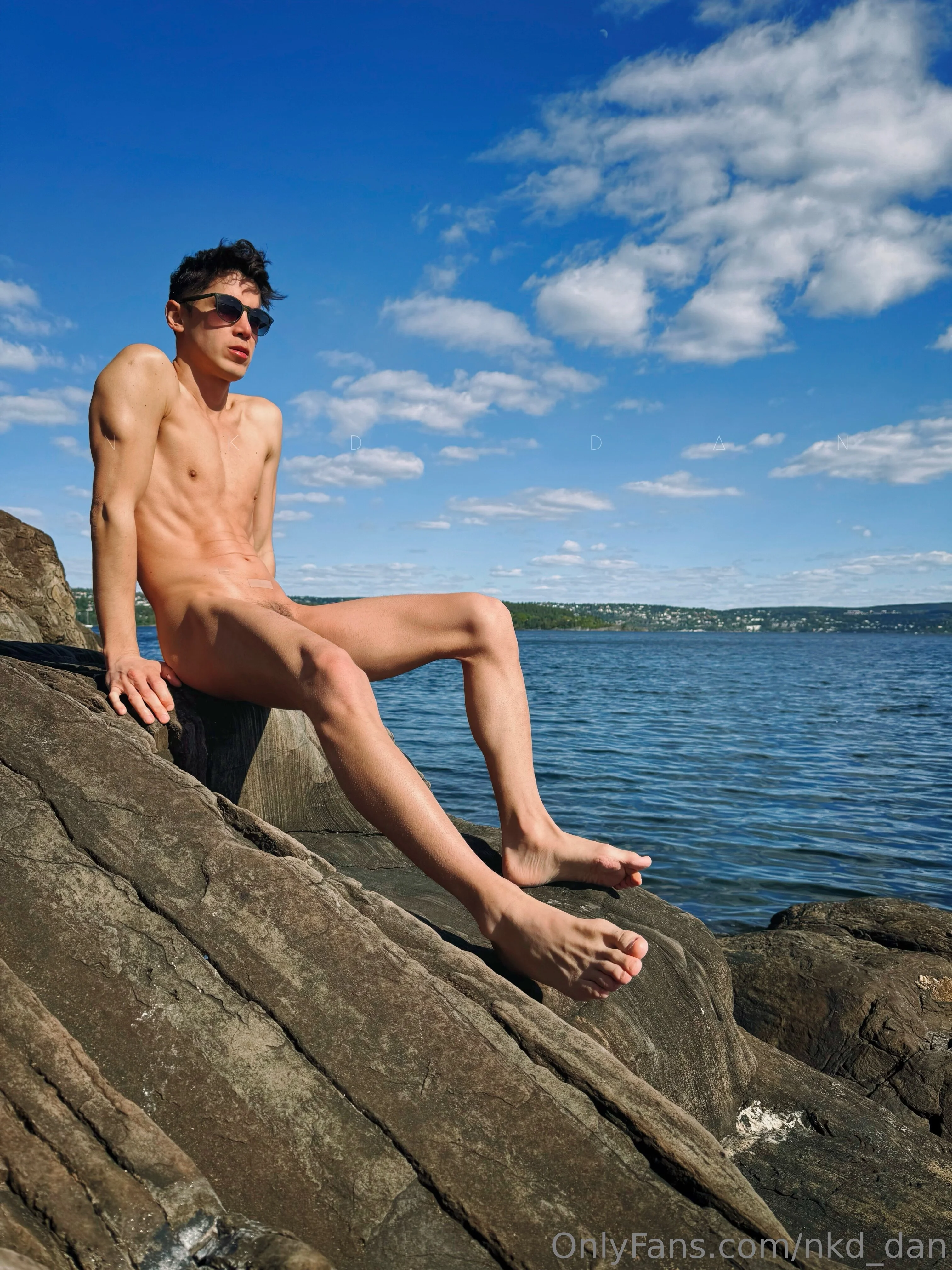 Dan [Free] @nkd_dan brooke shields